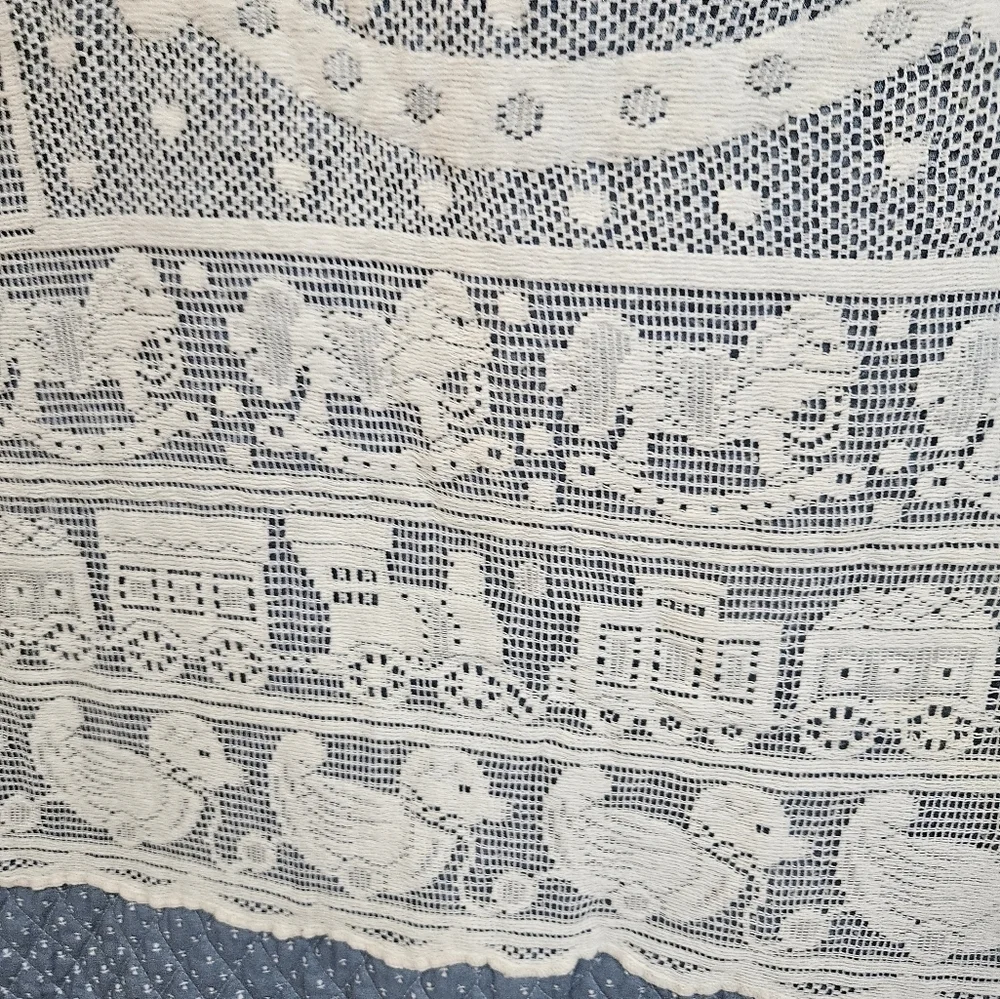 Vintage lace rocking horse quilt
